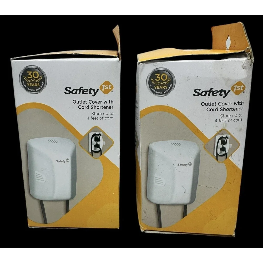 Safety 1st Outlet Cover and Cord Shortener for Baby Proofing / Lot of 2‎